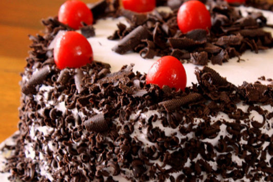 Munchies Menu: Fresh Cream Cakes